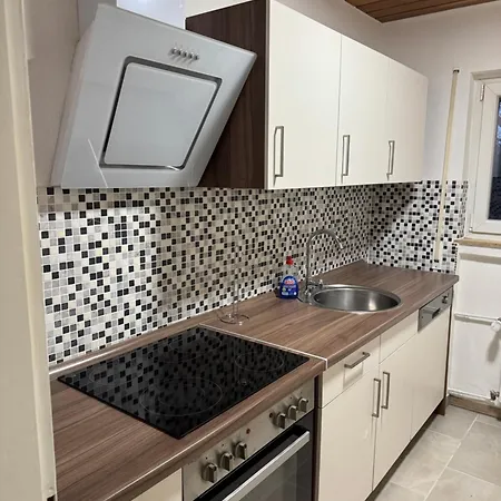 Monteurwohnung In Hennef Appartamento